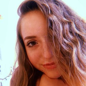 Meet your Posher, Lucia